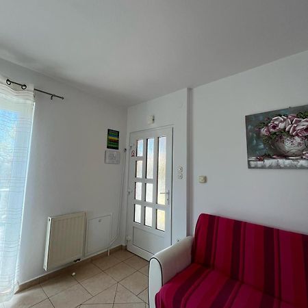 Apartments Nella Sveti Anton  외부 사진